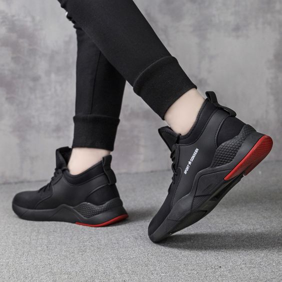 Men's Black Mesh Breathable Sneaker