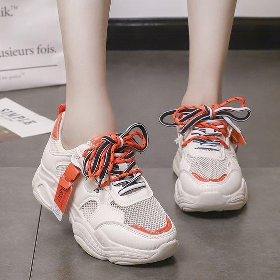 Women's Simple Thick-soled Casual Sports Shoes