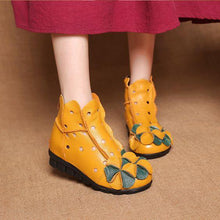 Load image into Gallery viewer, Stylish Design Comfort Ethnic Leather Booties - Abershoes