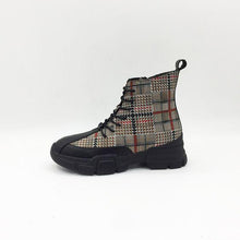 Load image into Gallery viewer, Trendy British Zipper Grid Boots - Abershoes