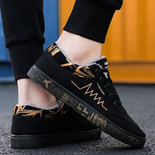 Load image into Gallery viewer, Men&#39;s Warm Canvas Shoes - Abershoes